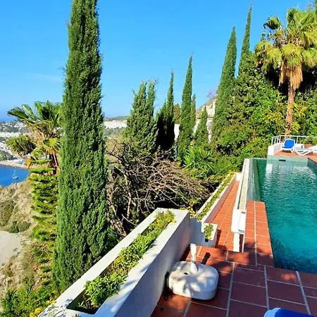 Only Adult El Abanico Villa