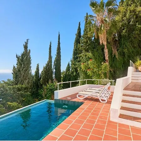 Only Adult El Abanico Villa
